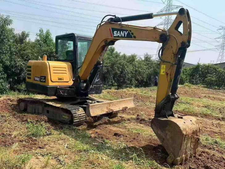 Buy Sany SY60 Used Excavator / 1