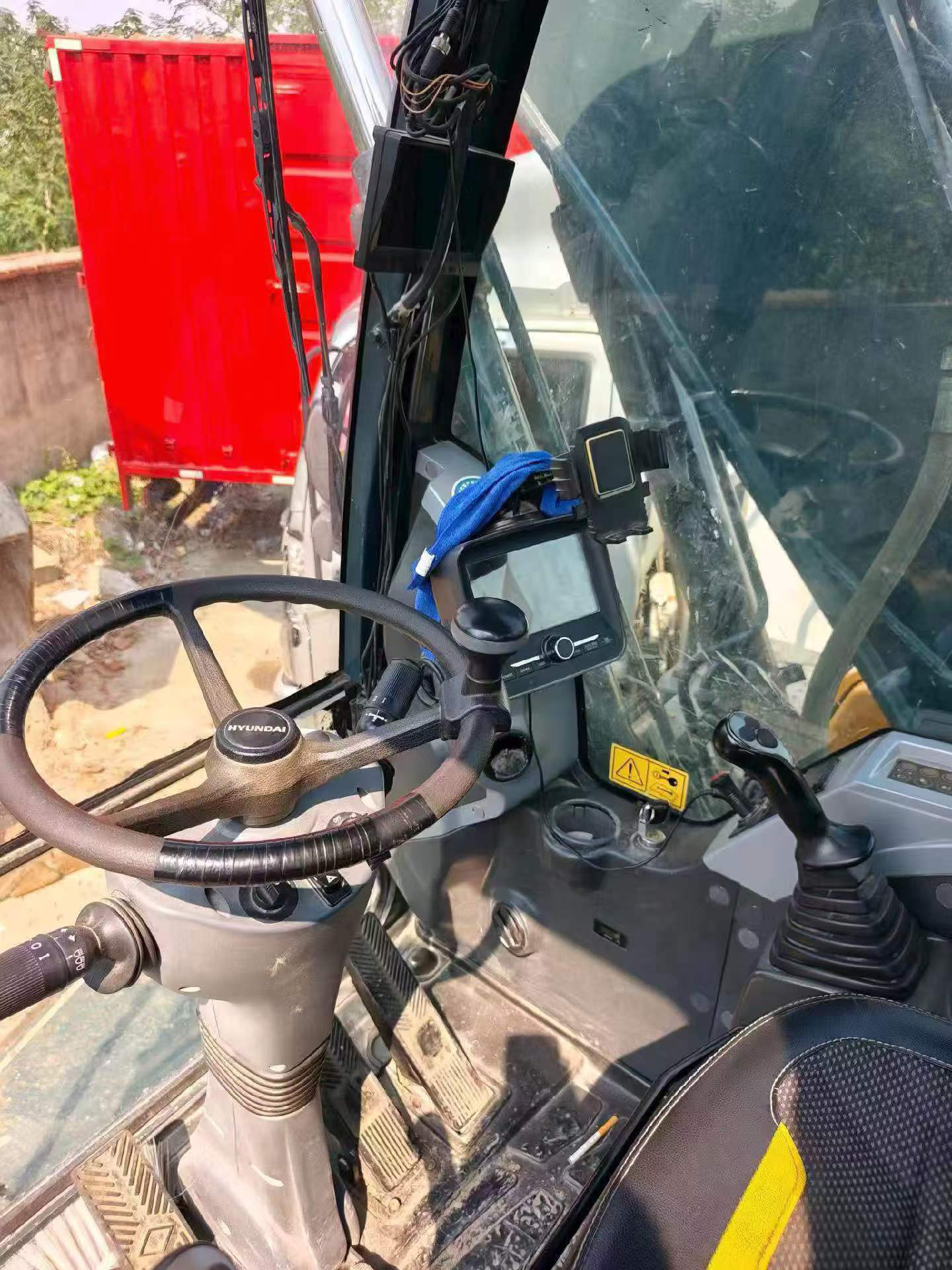 Buy Hyundai R150-7 Used Excavator / 2
