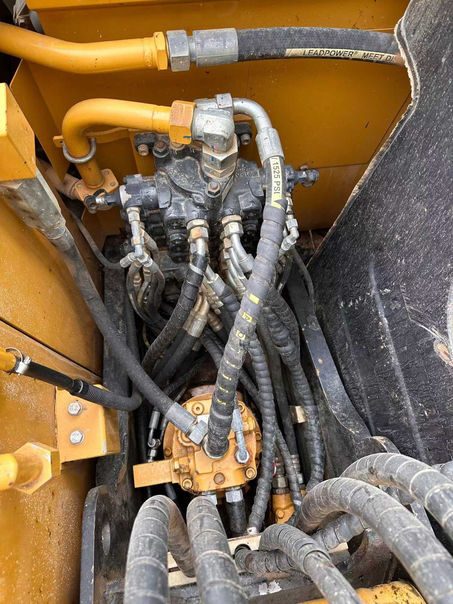 Buy Sany SY75C Used Excavator / 6