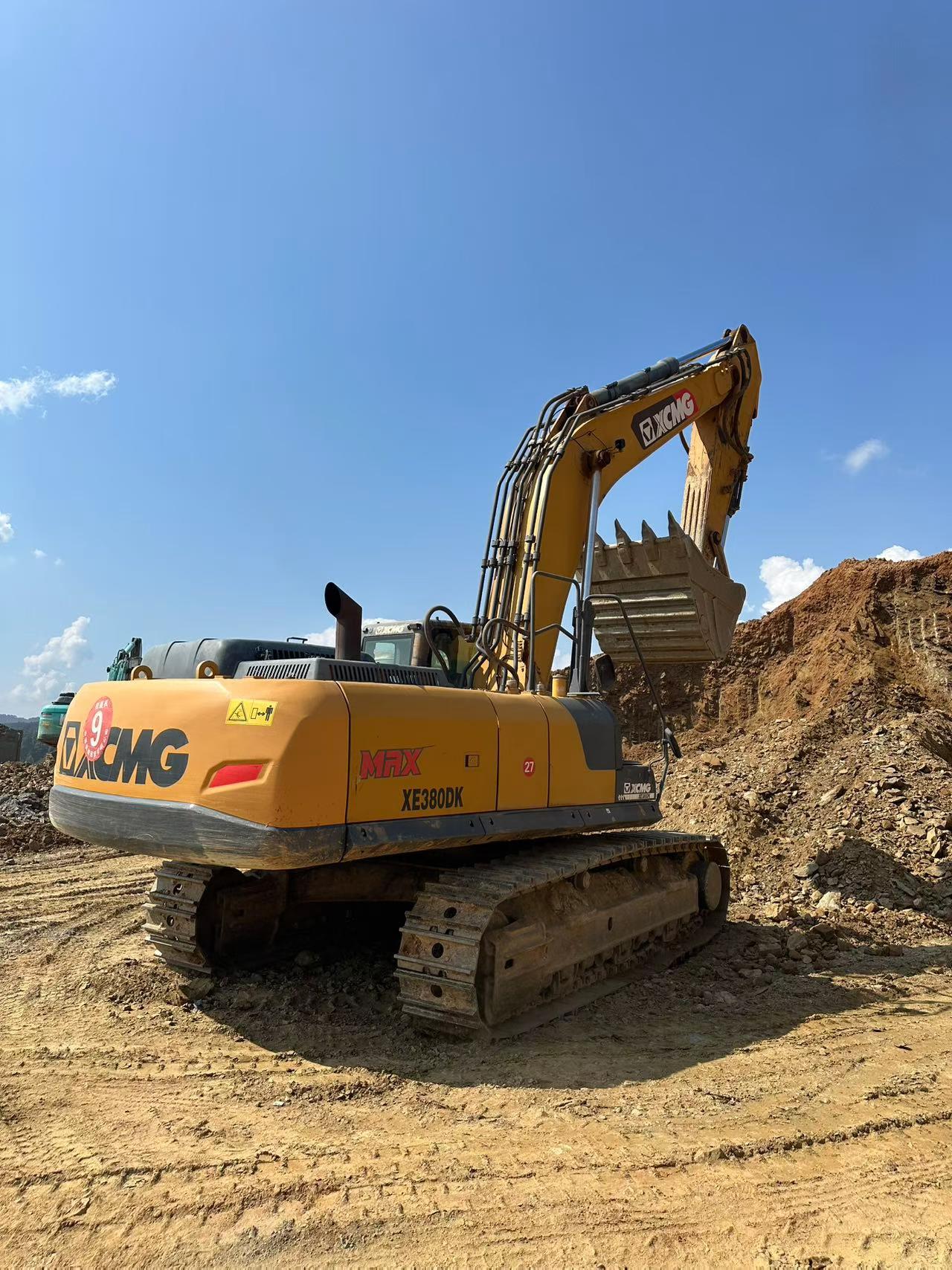شراء حفارة XCMG XE380K مستعملة / 3