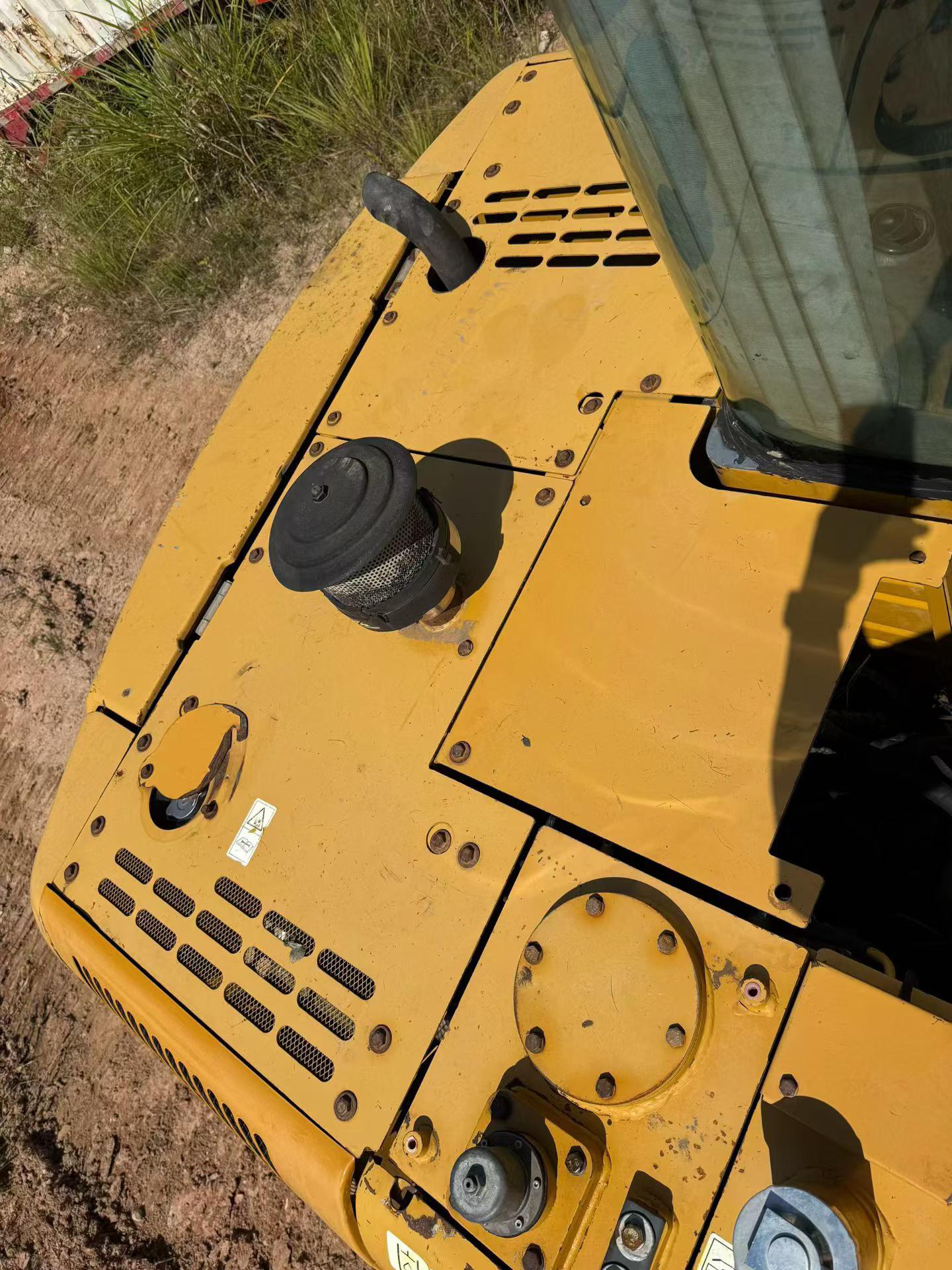 Buy XCMG XE75C Used Excavator / 5