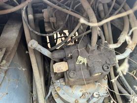 Buy Hitachi EX230-6 Used Excavator / 8 Buy Hitachi EX230-6 Used Excavator / 8