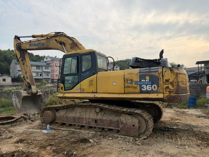 Buy Komatsu PC360-7 Used Excavator / 1