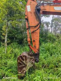 Buy Doosan DH150 Used Excavator / 4 Buy Doosan DH150 Used Excavator / 4