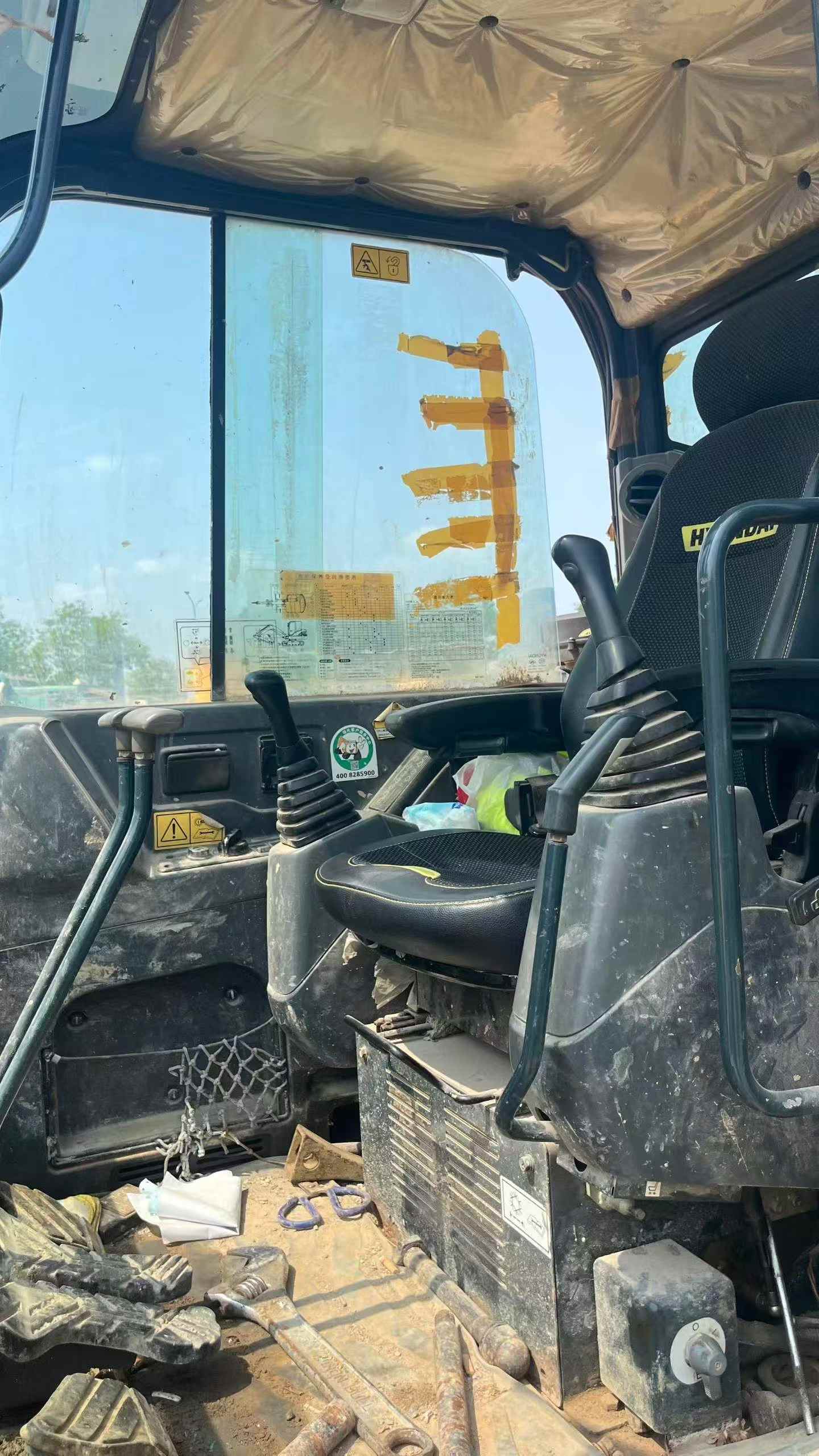 Buy Hyundai HX55 Used Excavator / 8