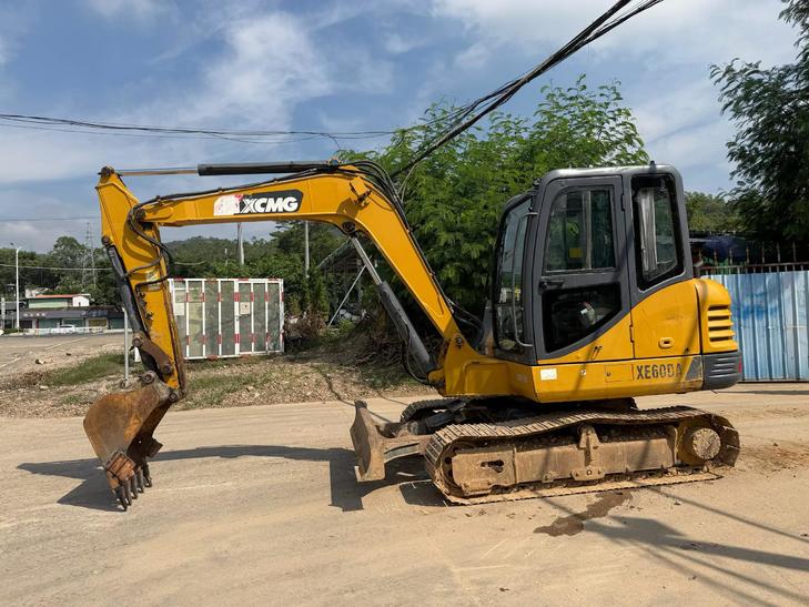 Buy XCMG XE60 Used Excavator / 1