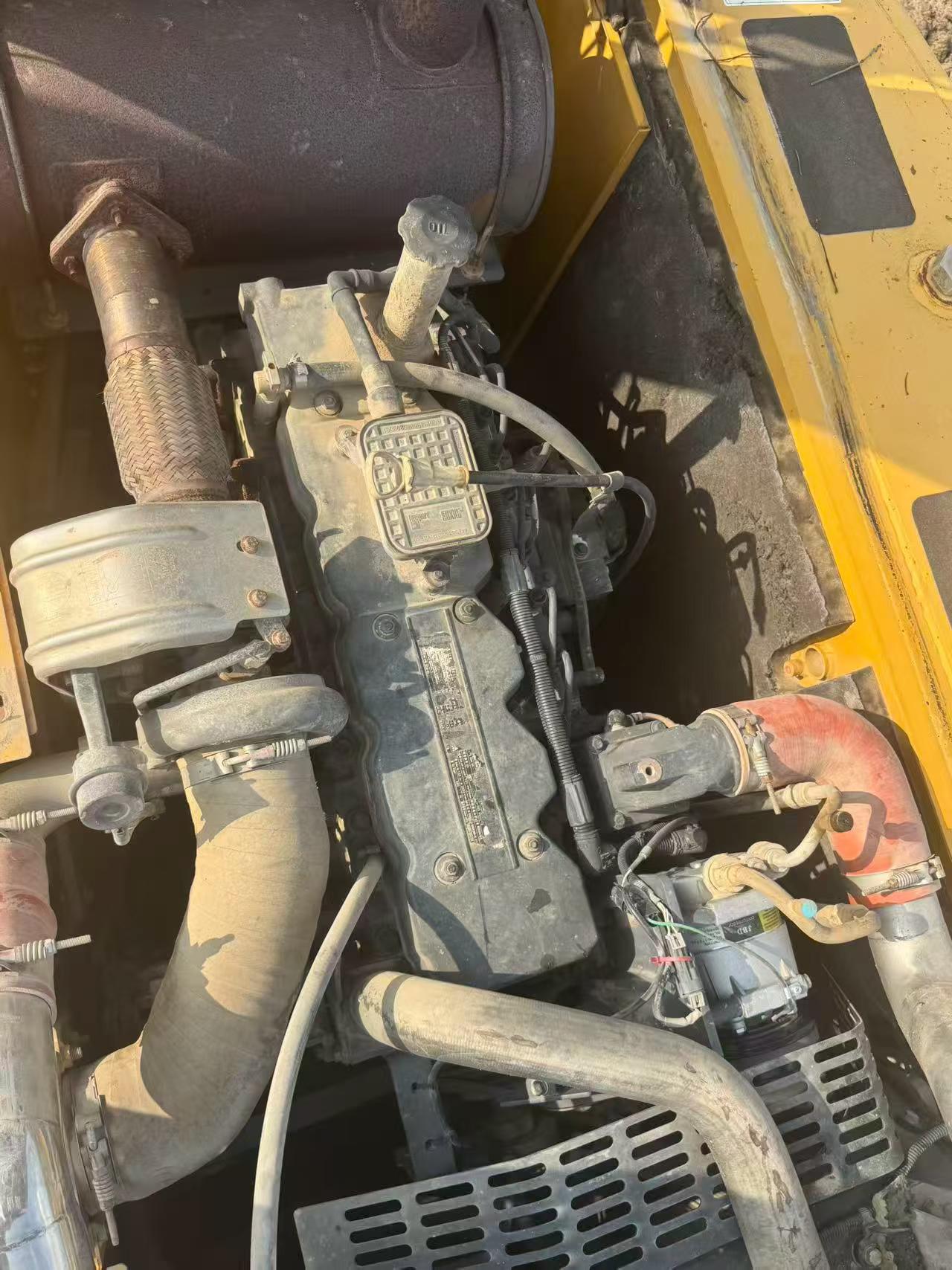 Buy XCMG XE215 Used Excavator / 3