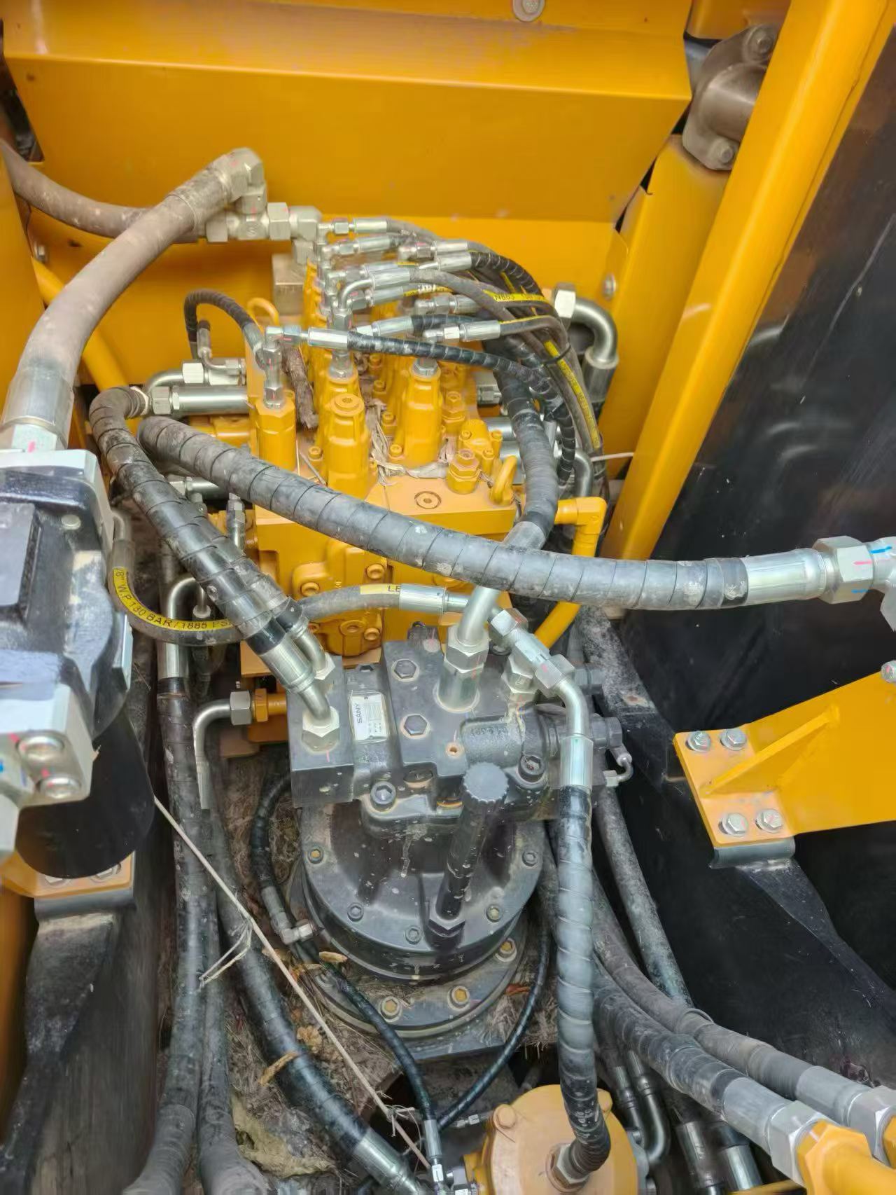 Buy Sany SY135 Used Excavator / 7