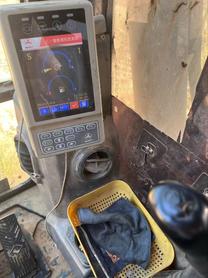 Buy Sany SY215C-8 Used Excavator / 7 Buy Sany SY215C-8 Used Excavator / 7