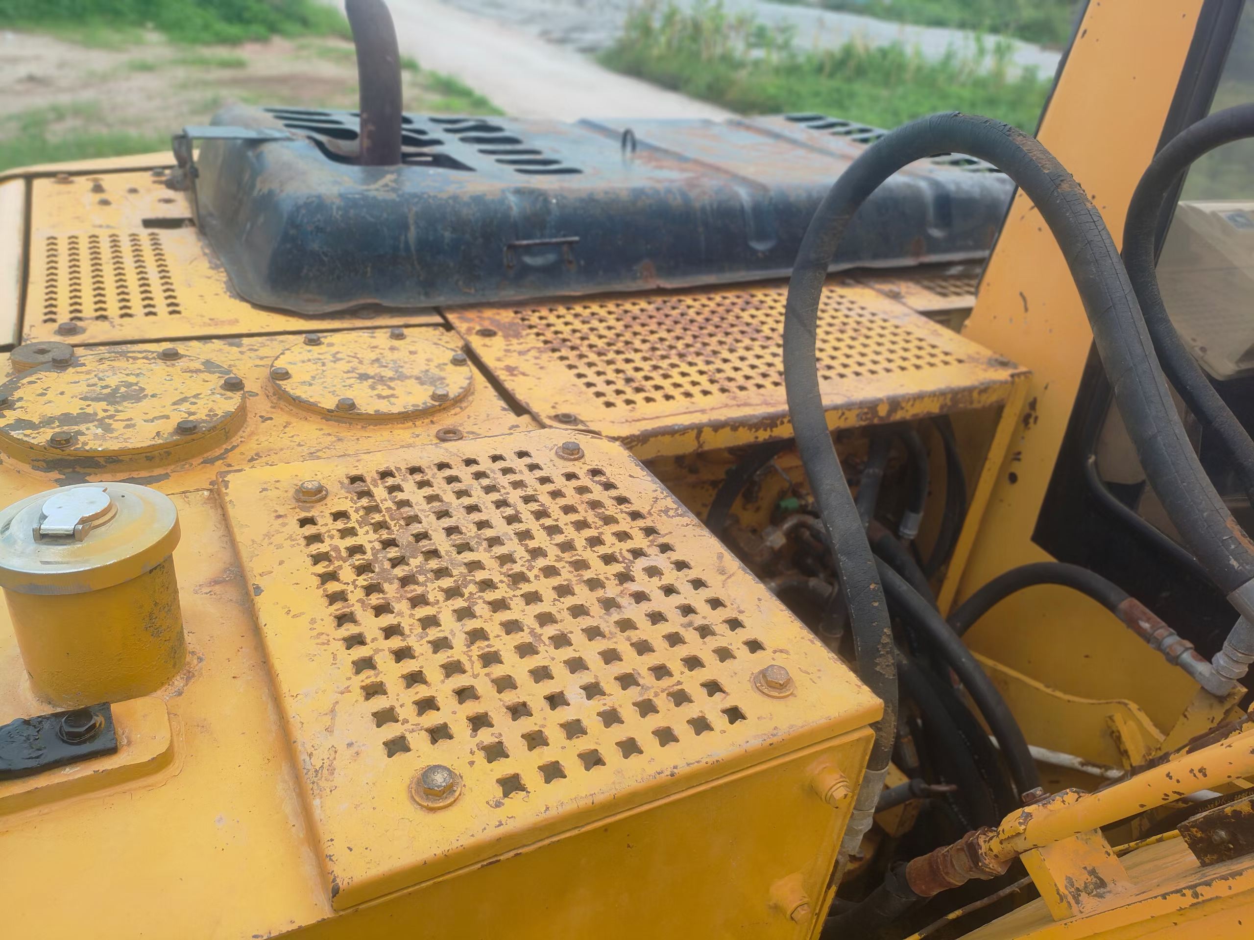 Buy Caterpillar 312V2 Used Excavator / 9