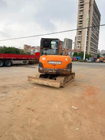 Buy Doosan DH60-7 Used Excavator / 5 Buy Doosan DH60-7 Used Excavator / 5