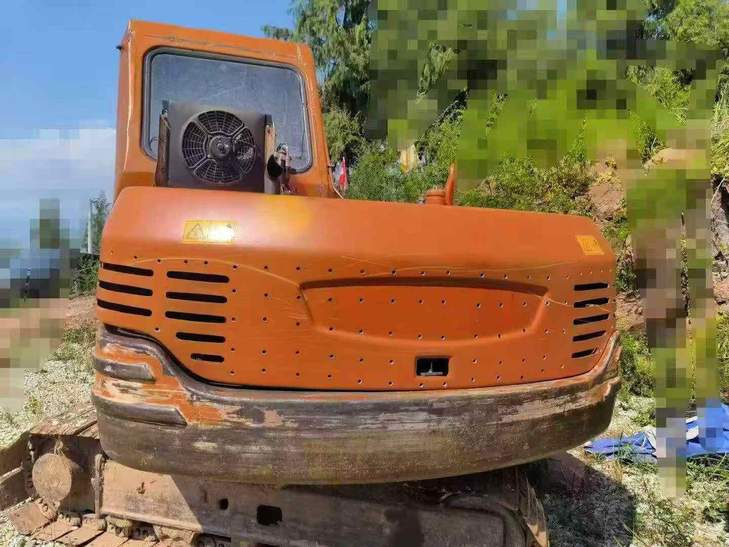 Buy Doosan DH80 Used Excavator / 1