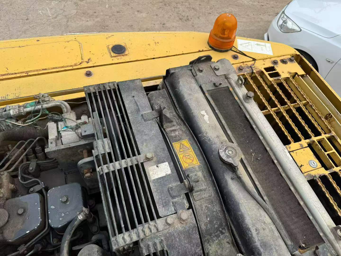 Buy Komatsu PC200-7 Used Excavator / 7