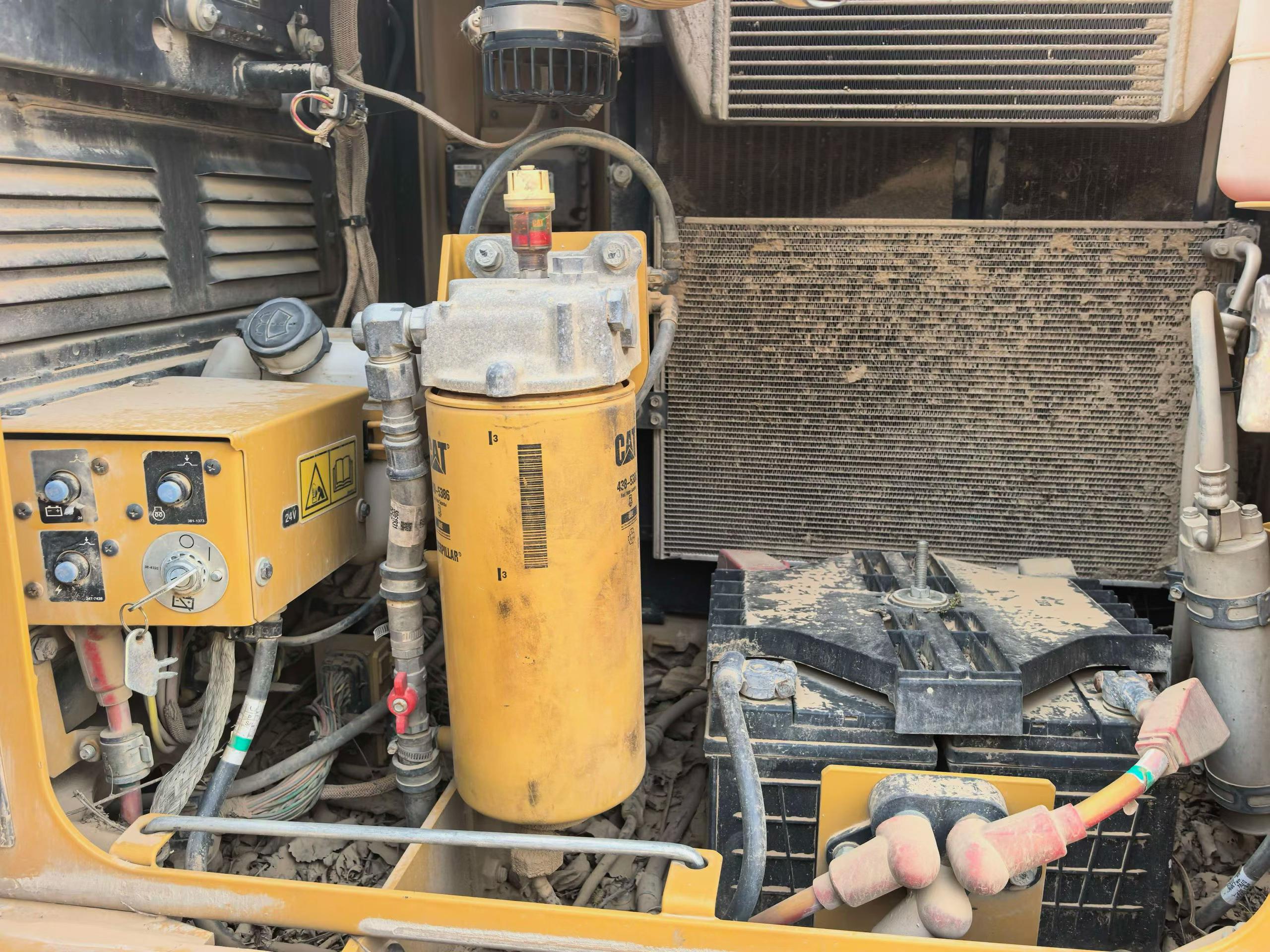 Buy Caterpillar 313D Used Excavator / 2
