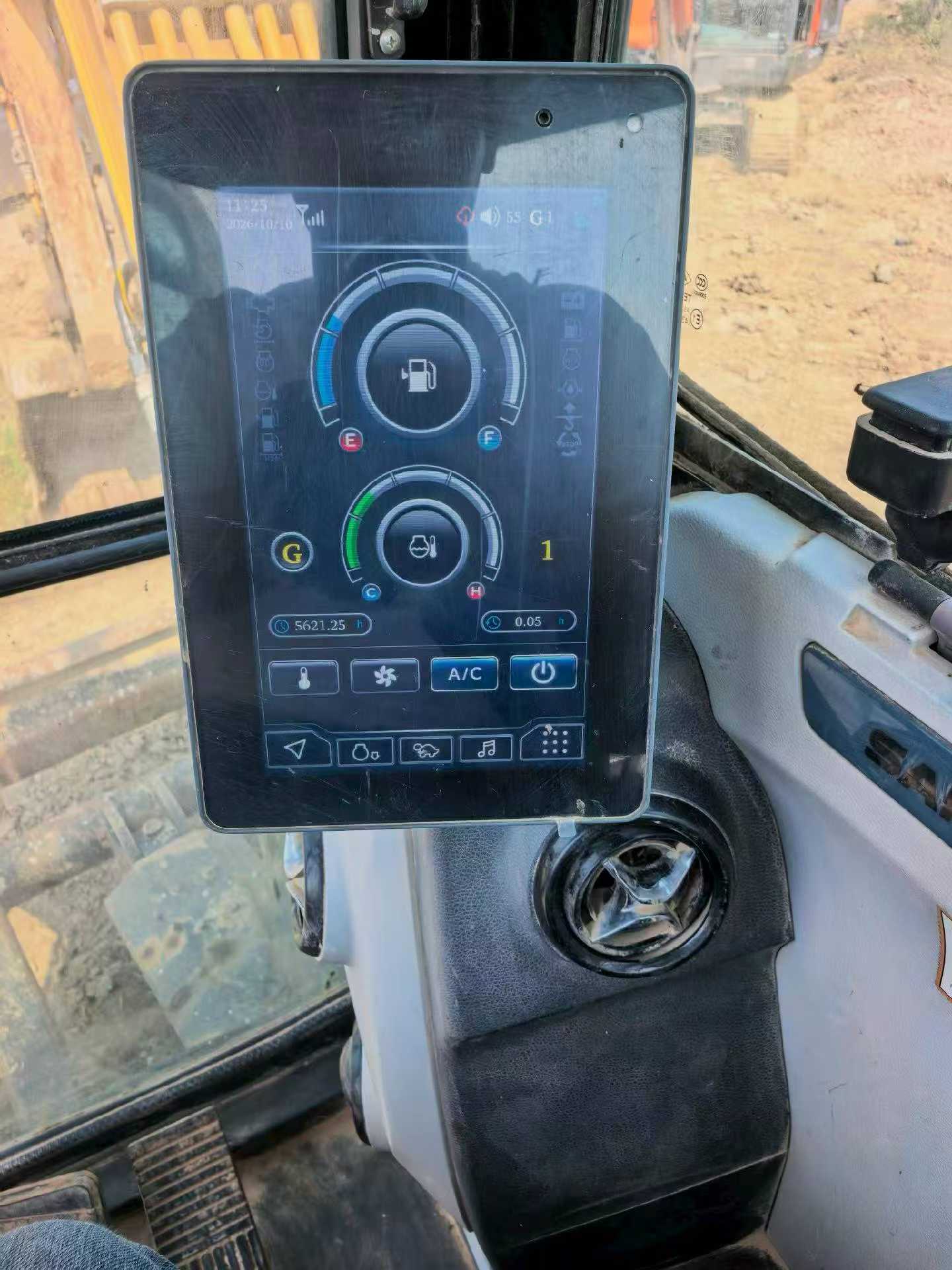 Buy Sany SY55 Used Excavator / 8