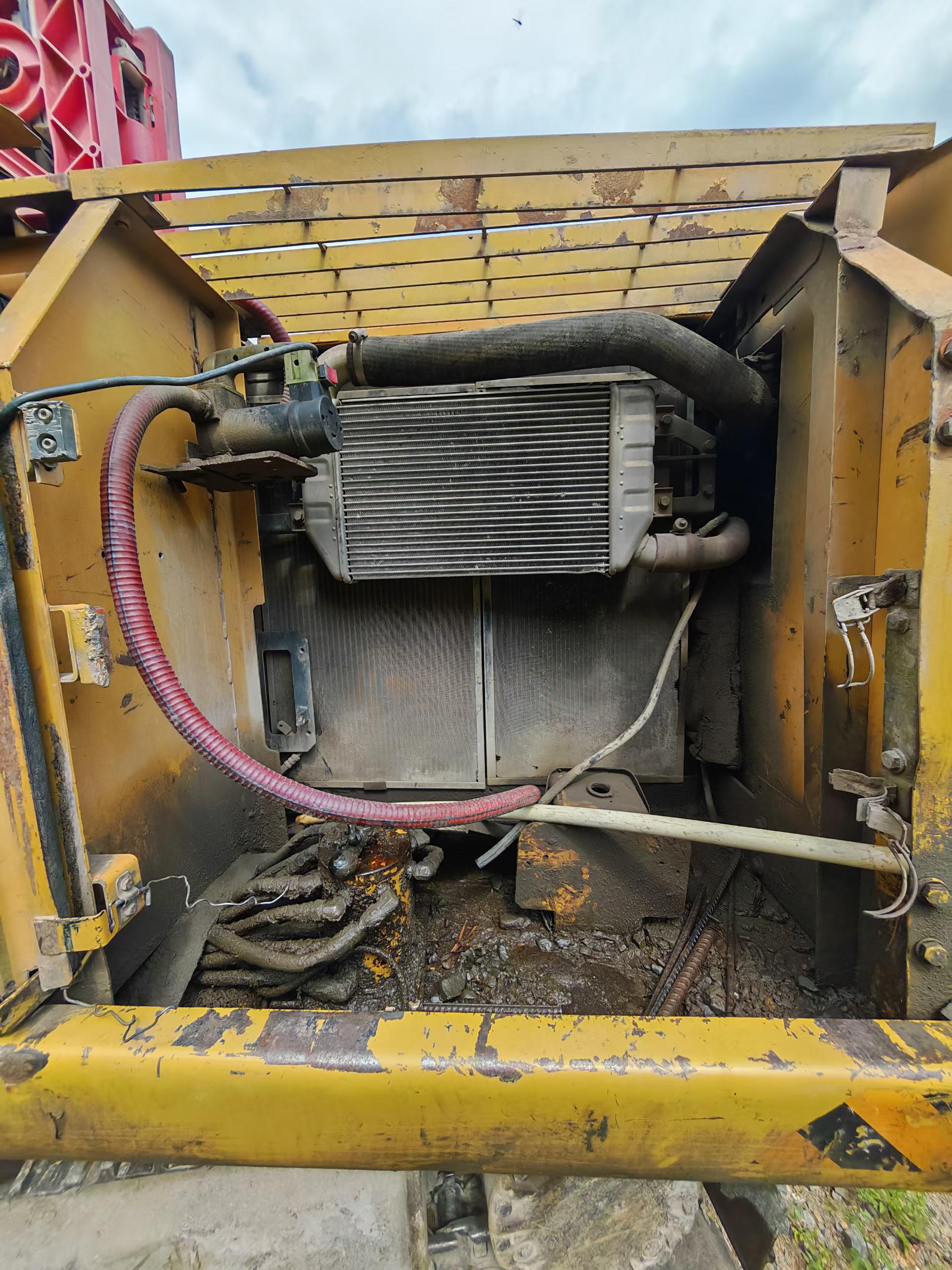 Buy Caterpillar 320C Used Excavator / 3