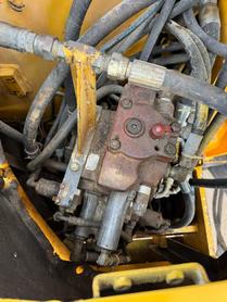 Buy Kato HD308R Used Excavator / 6 Buy Kato HD308R Used Excavator / 6