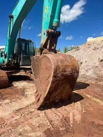 Buy Kobelco SK210 Used Excavator / 7 Buy Kobelco SK210 Used Excavator / 7