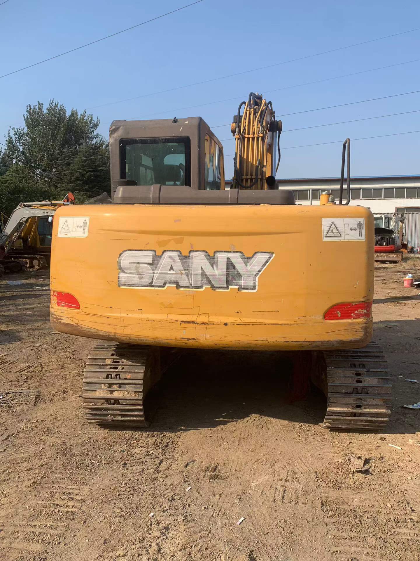 Compre Excavadora Sany SY115C Usada / 7