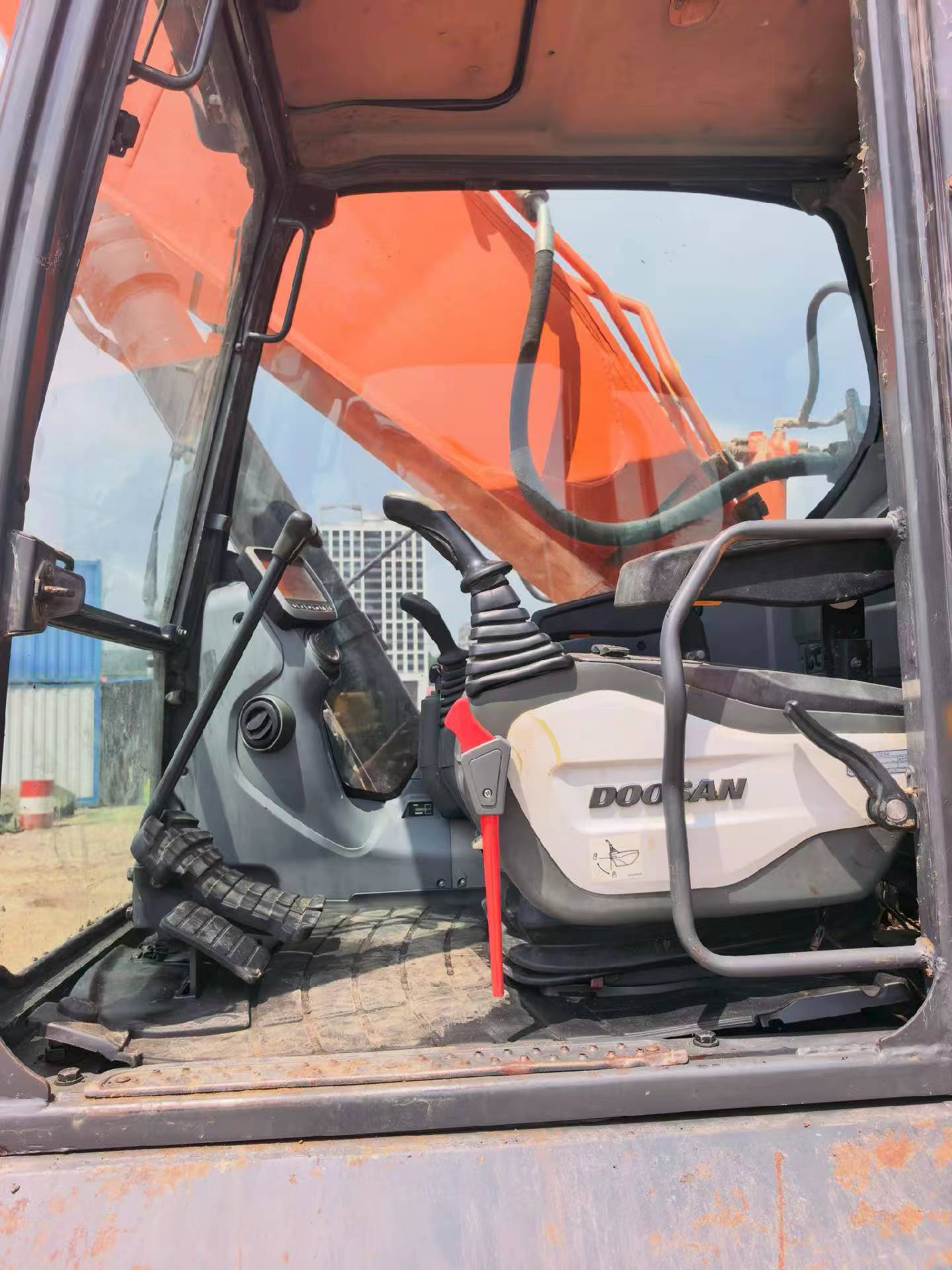 Buy Doosan DX380 Used Excavator / 8