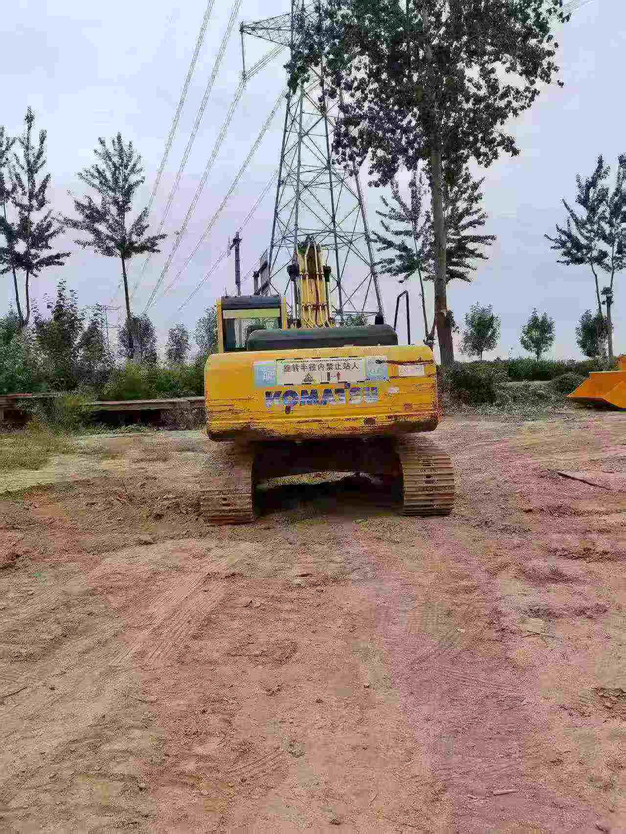 Buy Komatsu PC210 Used Excavator / 2