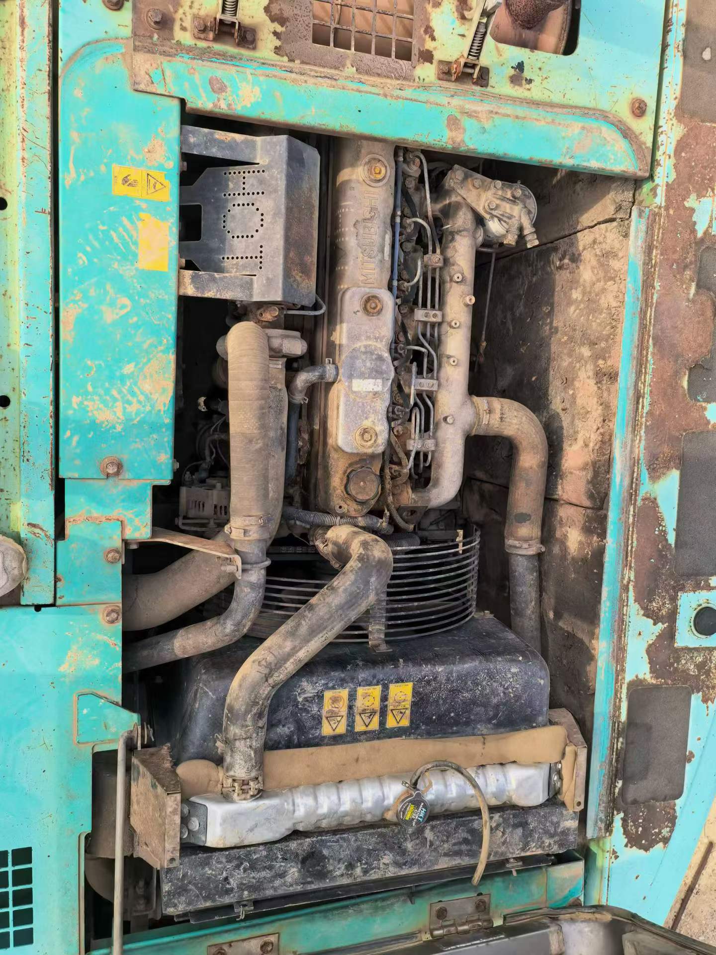 Buy Kobelco SK200 Used Excavator / 2
