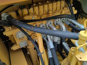 Buy Caterpillar 330B Used Excavator / 6 Buy Caterpillar 330B Used Excavator / 6