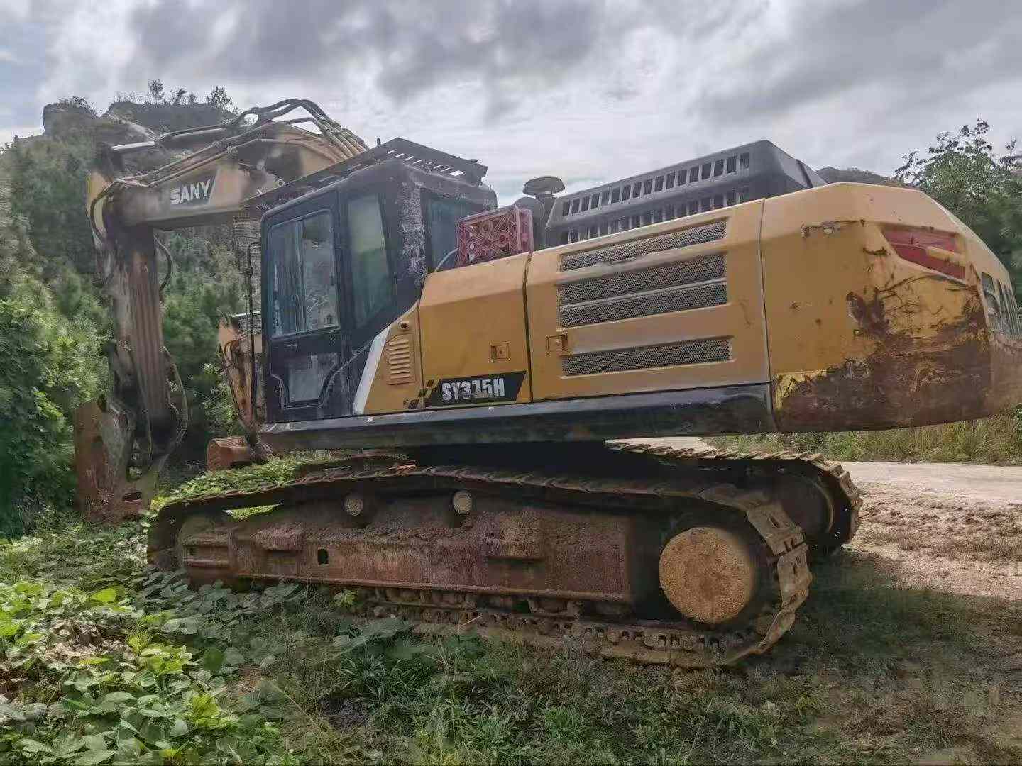 Buy Sany SY375H Used Excavator / 4