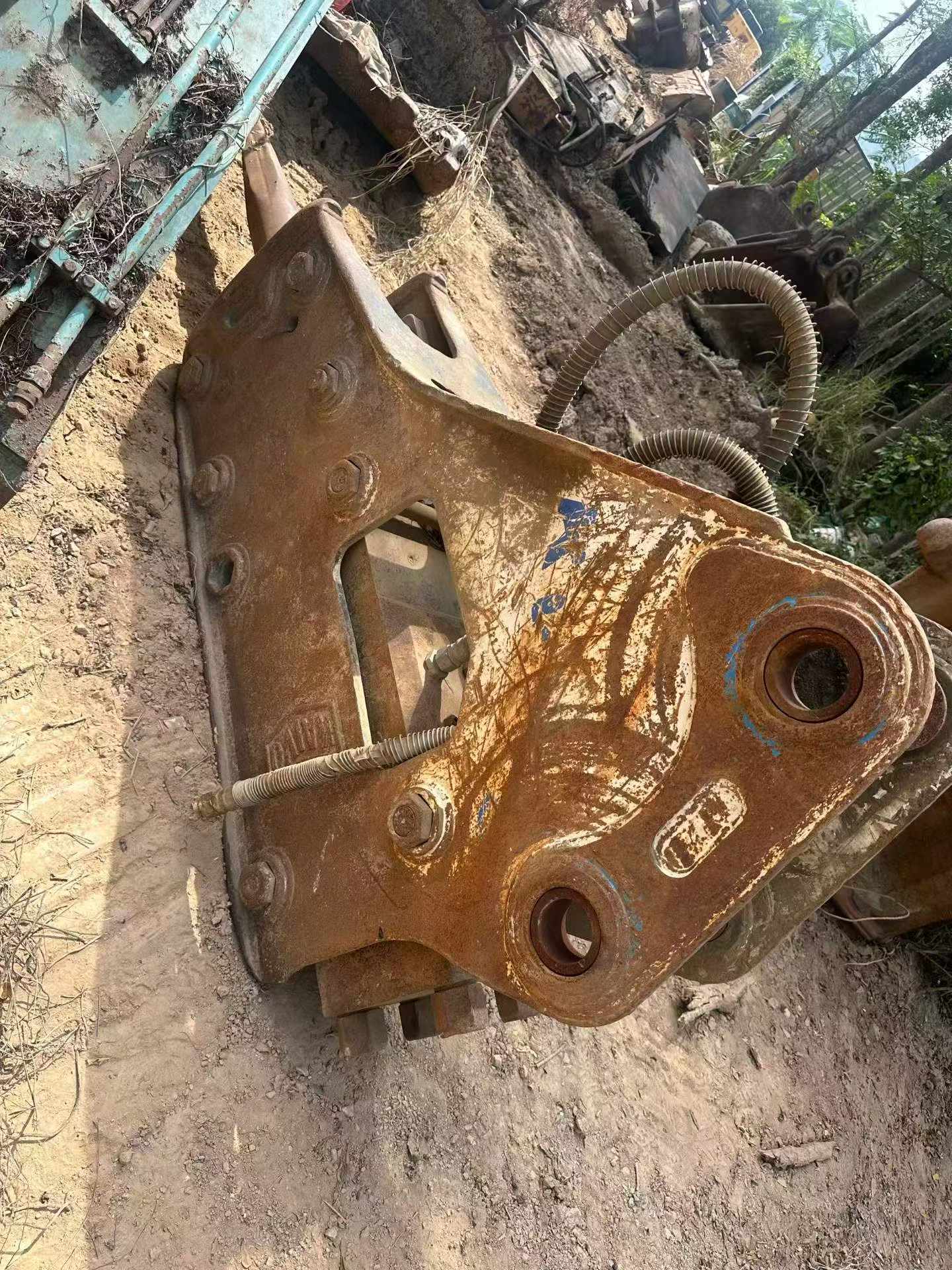 Buy Caterpillar 320D Used Excavator / 9