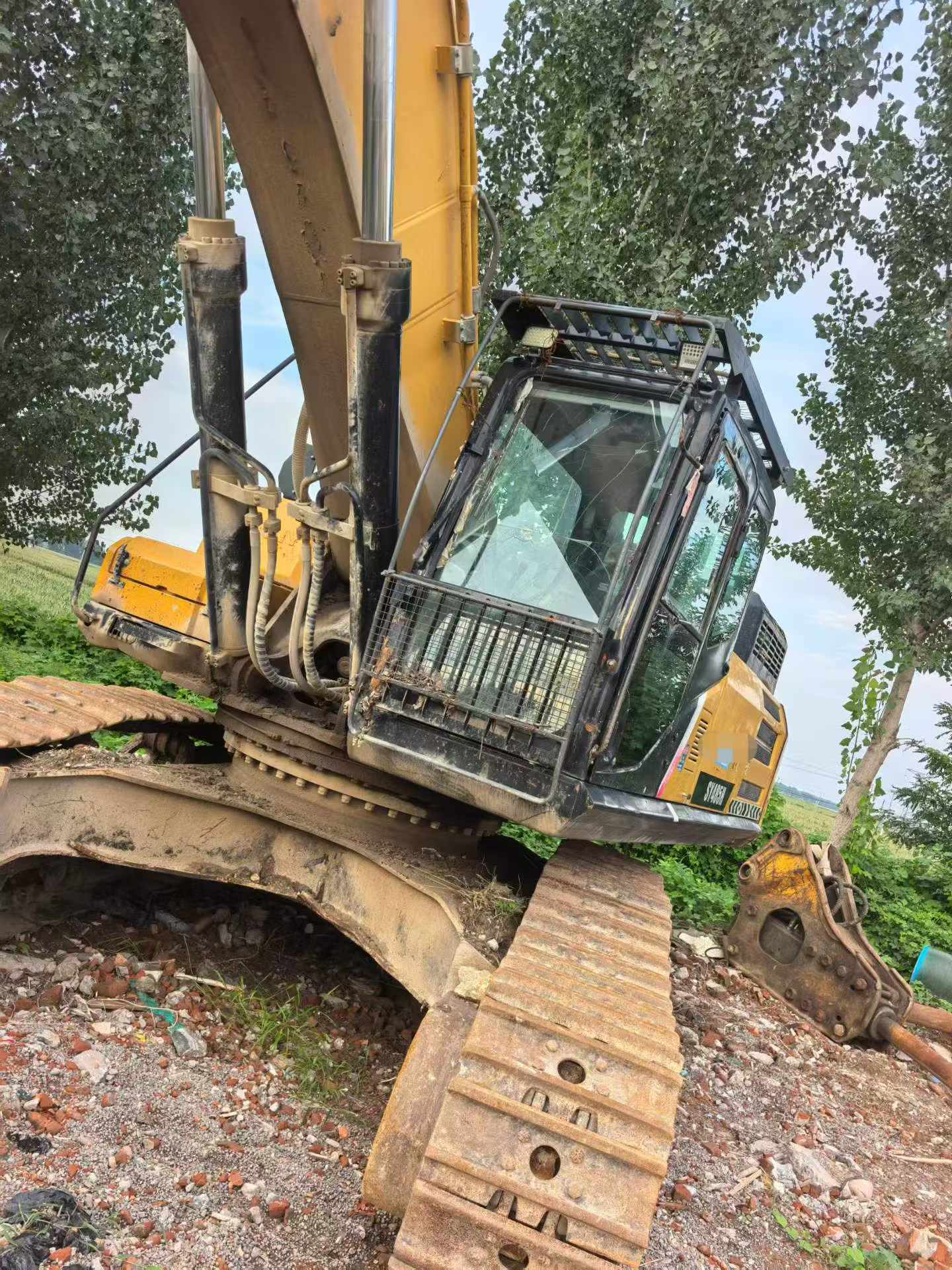Buy Sany SY415H Used Excavator / 2