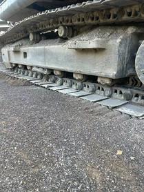 Buy XCMG XE200 Used Excavator / 3 Buy XCMG XE200 Used Excavator / 3