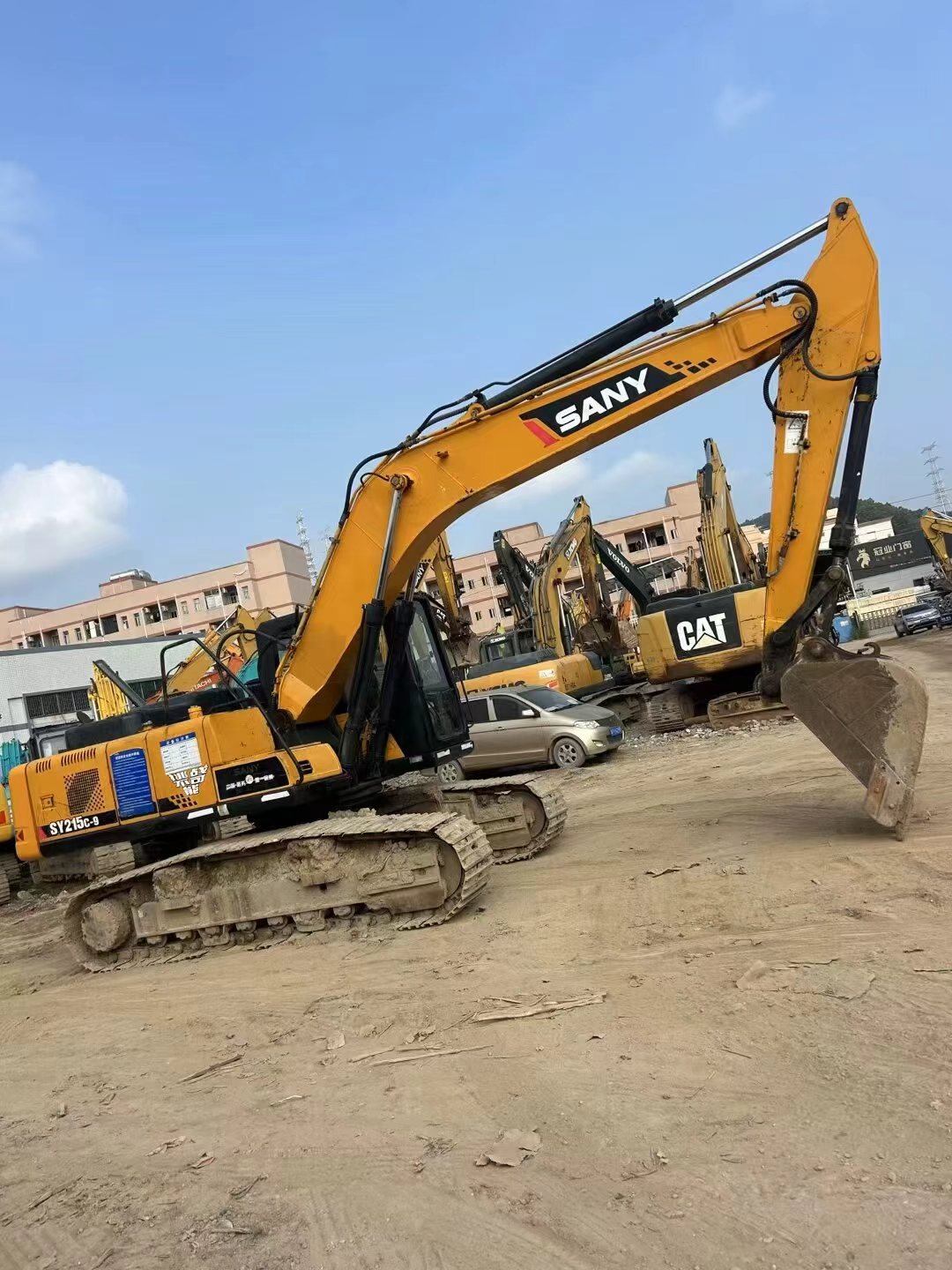Buy Sany SY215C Used Excavator / 4