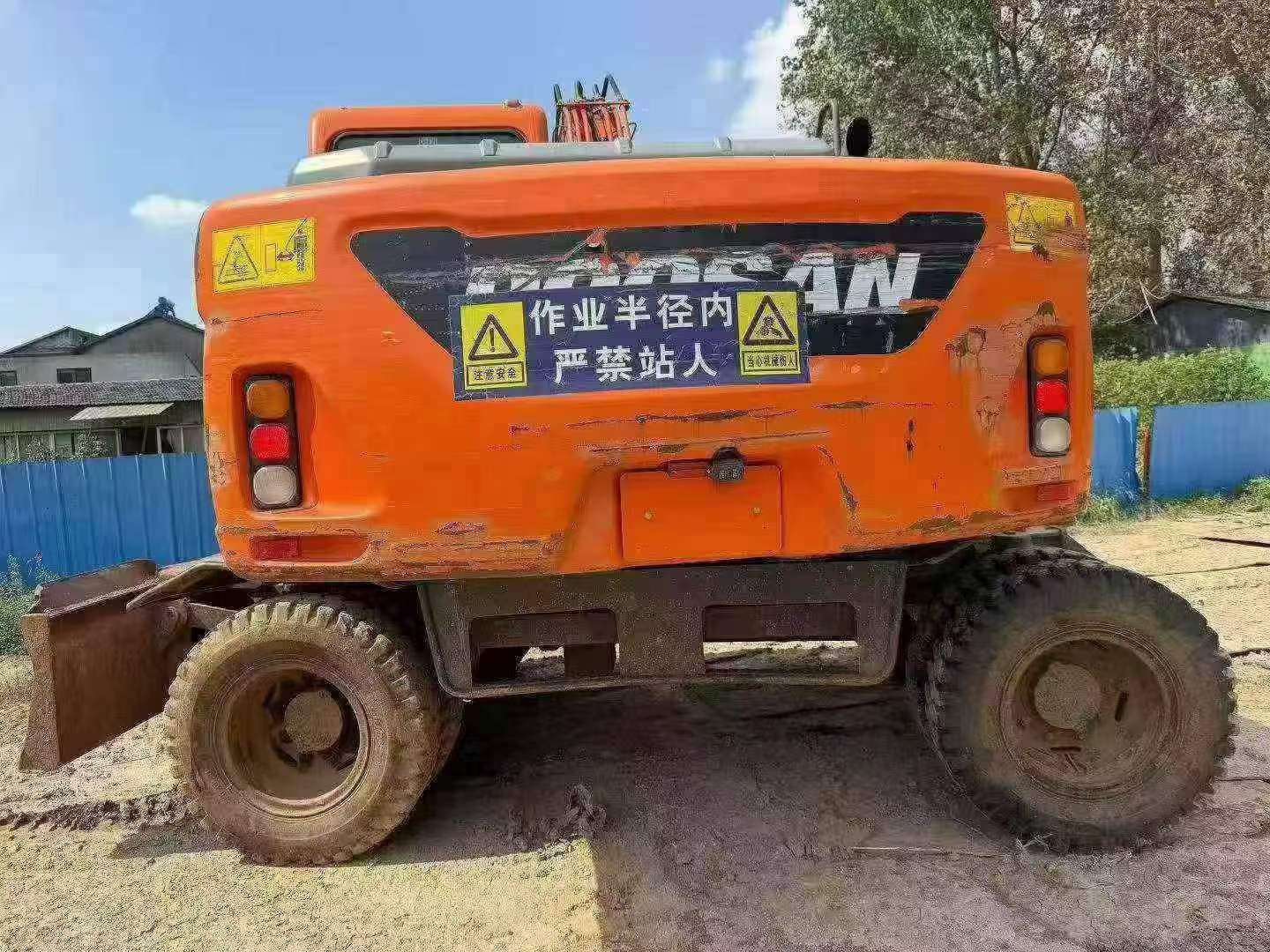 Buy Doosan DH150 Used Excavator / 4
