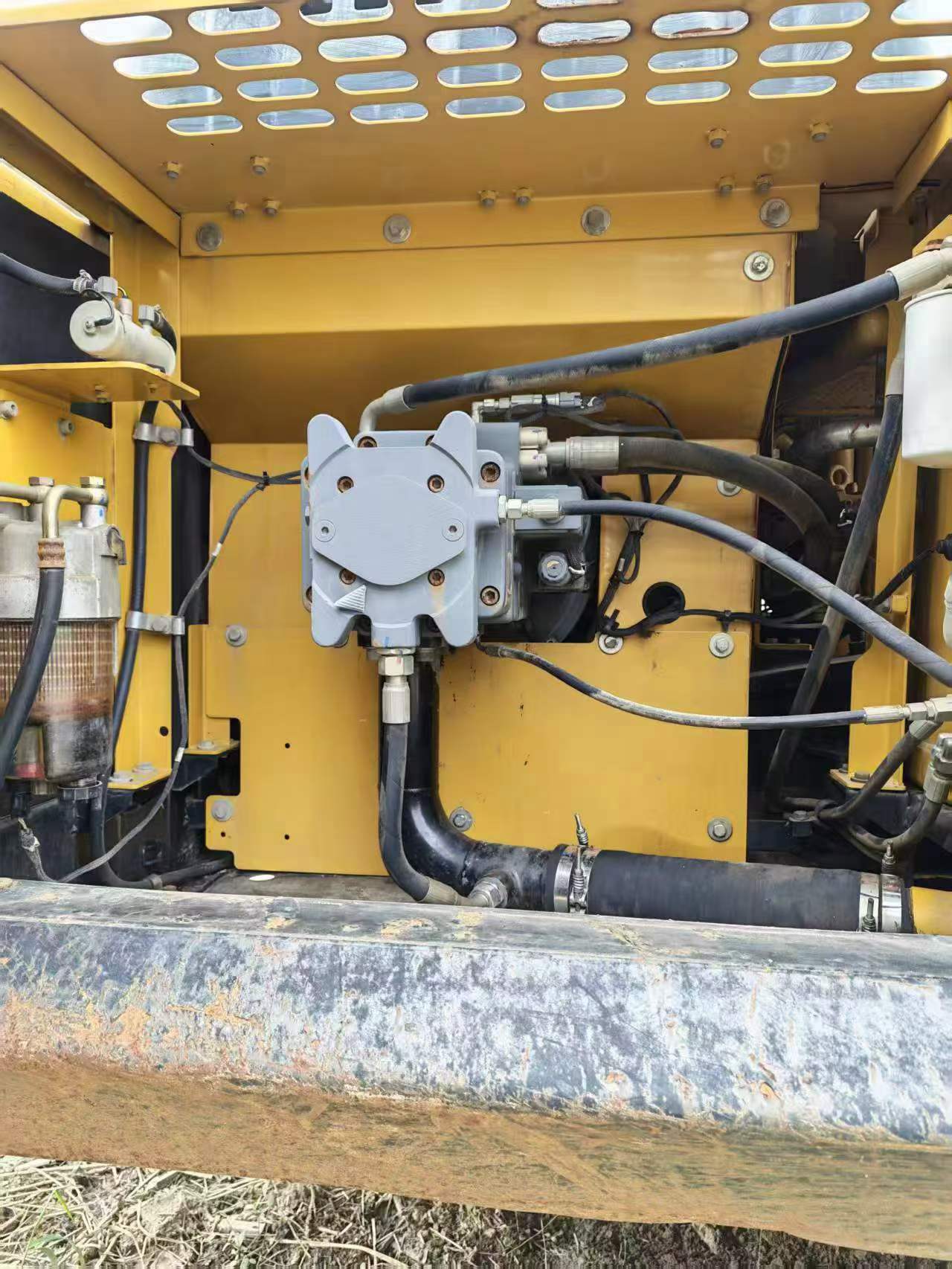 Buy Sany SY245H Used Excavator / 5