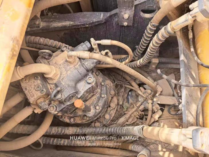 Buy XCMG XE215 Used Excavator / 1