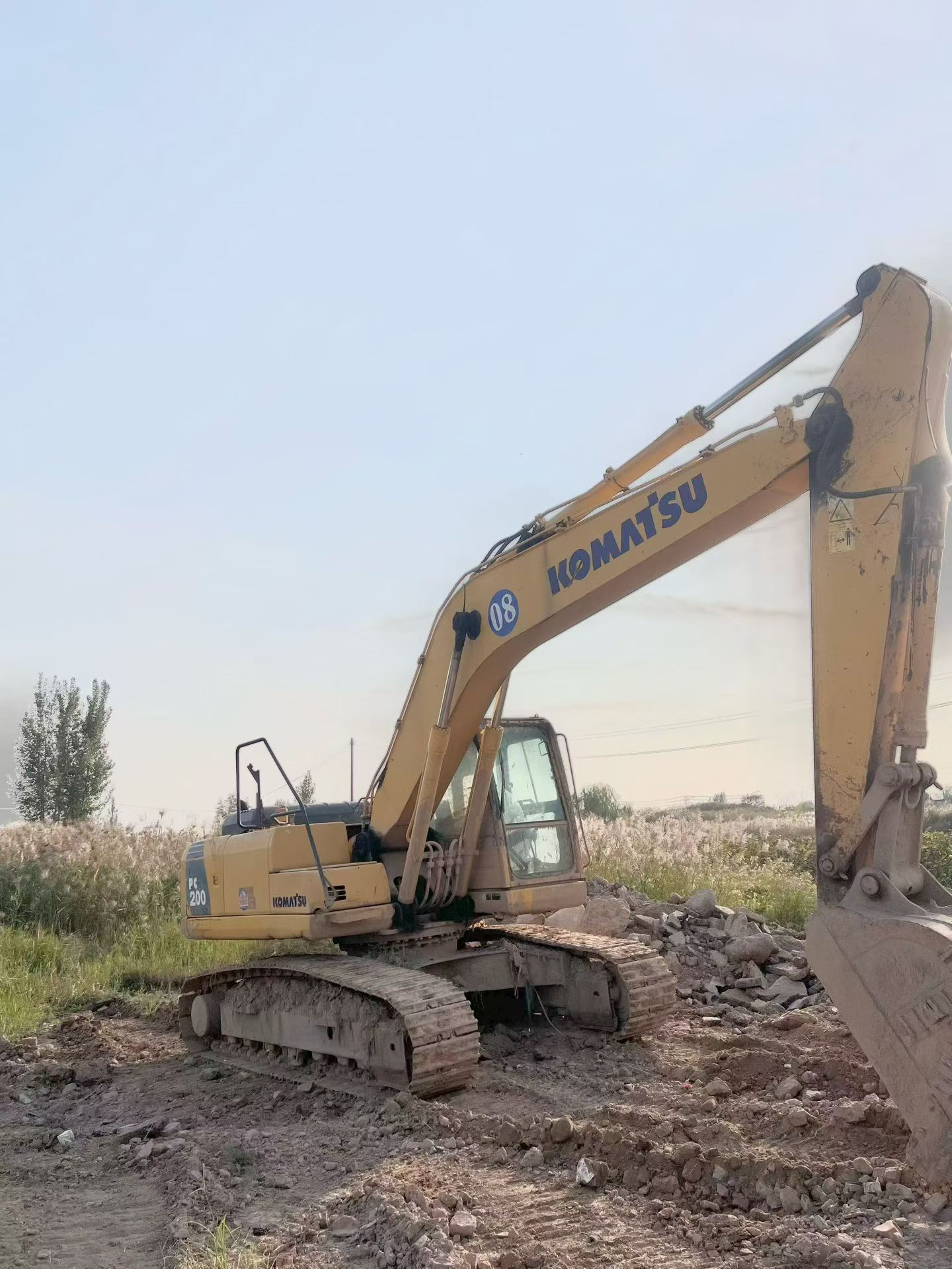 Buy Komatsu PC200 Used Excavator / 4