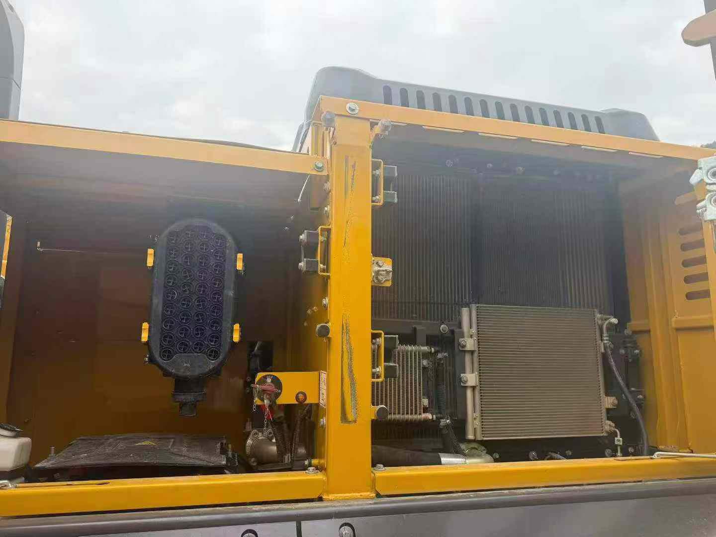 Buy XCMG XE380GK Used Excavator / 8