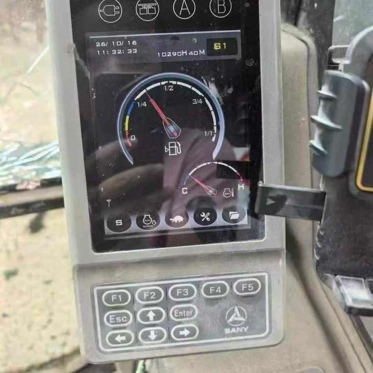 Buy Sany SY265C Used Excavator / 1