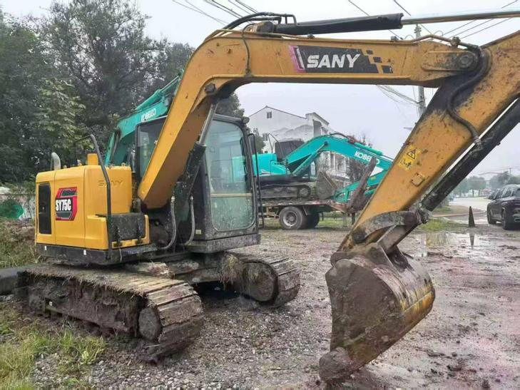 Buy Sany SY75 Used Excavator / 1