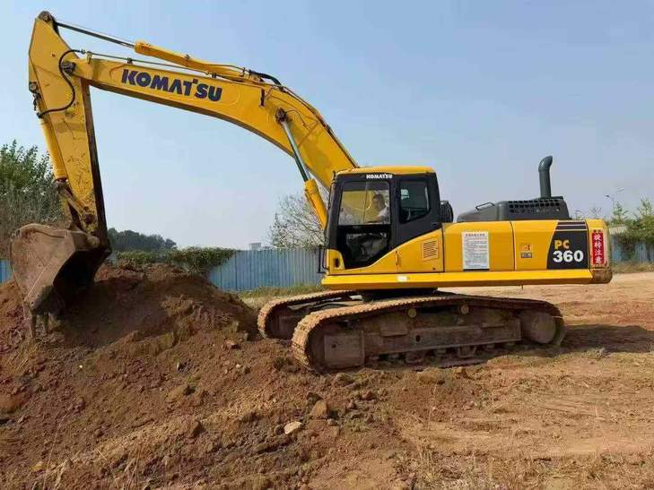 Buy Komatsu PC360-7 Used Excavator / 1