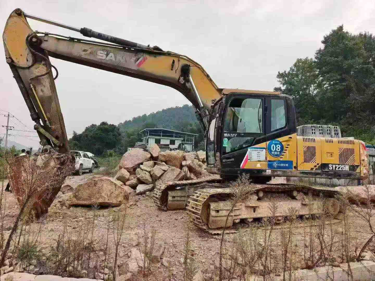 Buy Sany SY200C Used Excavator / 7