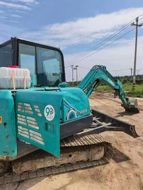 Buy Kobelco SK60 Used Excavator / 3 Buy Kobelco SK60 Used Excavator / 3