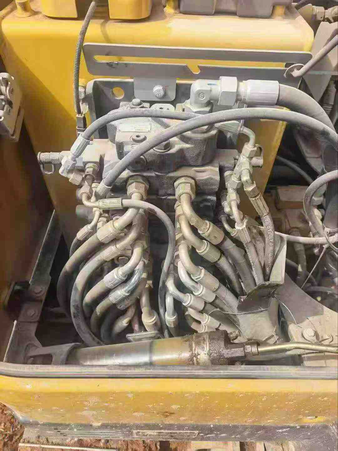 Buy XCMG XE60 Used Excavator / 3