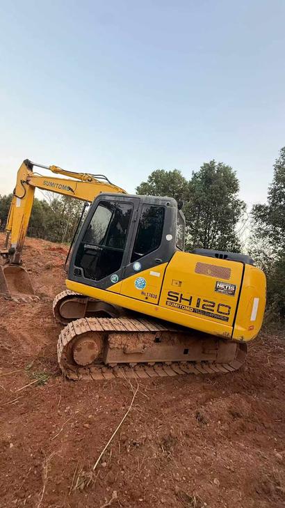 Buy Sumitomo SH120 Used Excavator / 1