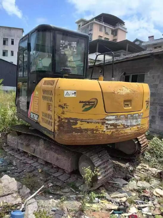 Buy Sany SY75 Used Excavator / 1