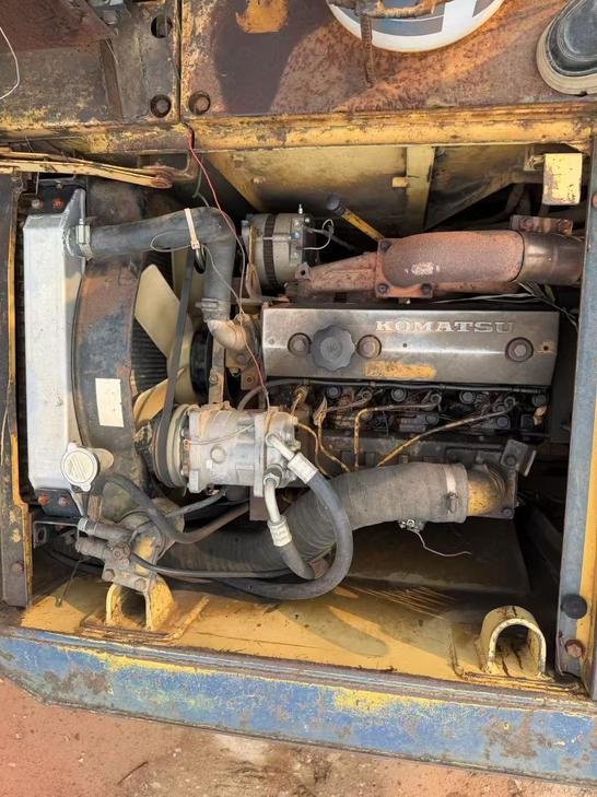 Buy Komatsu PC60-6 Used Excavator / 1