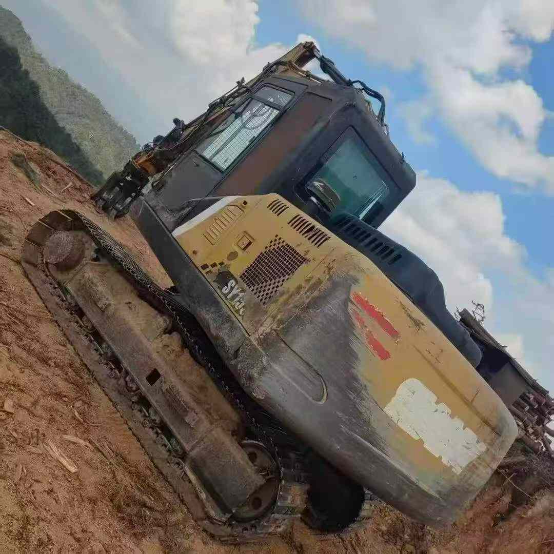 Buy Sany SY135 Used Excavator / 8