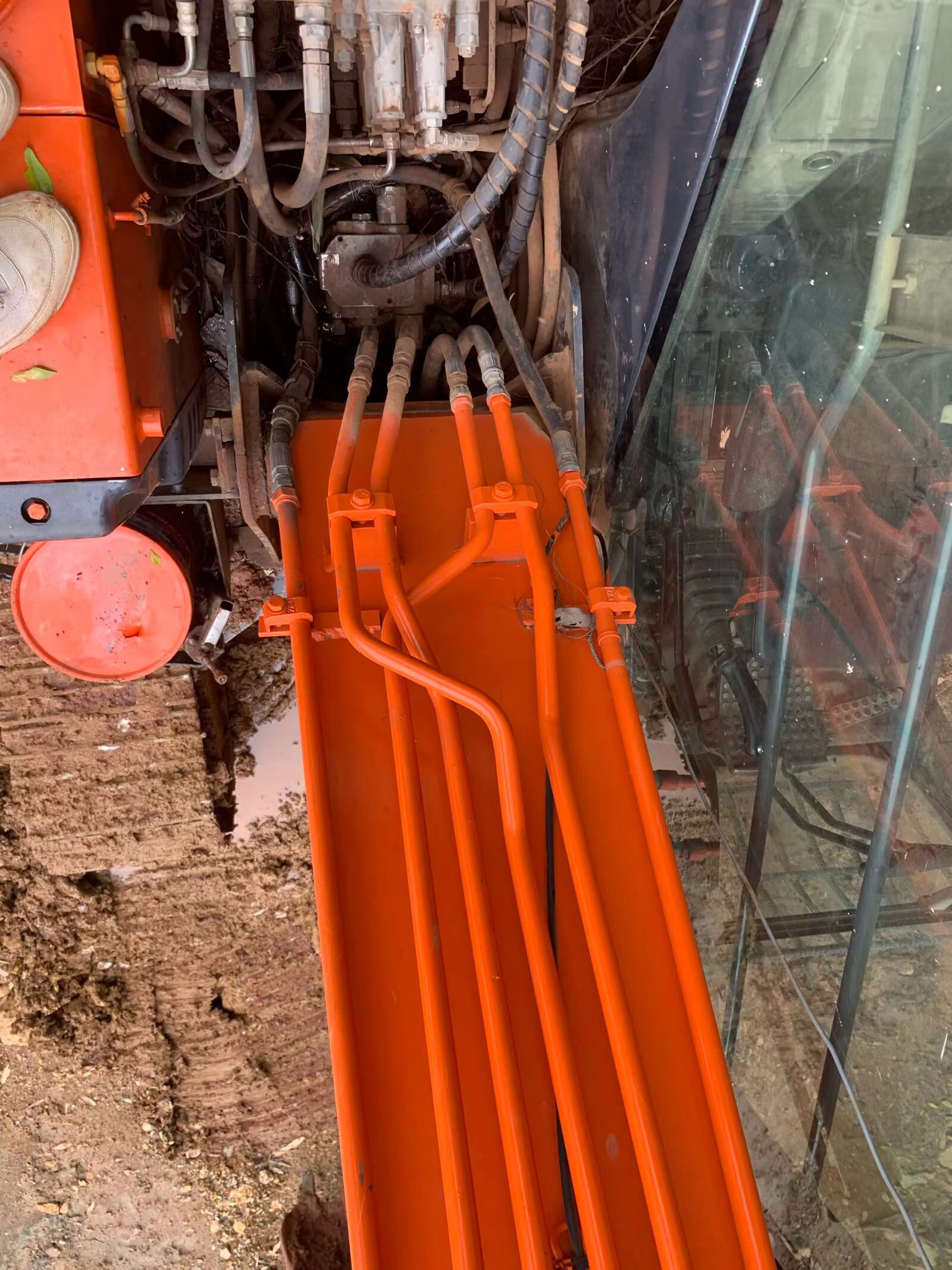Compre Excavadora Hitachi ZX70-5A Usada / 6