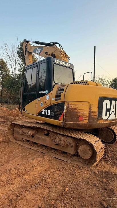 Buy Caterpillar 311D Used Excavator / 1