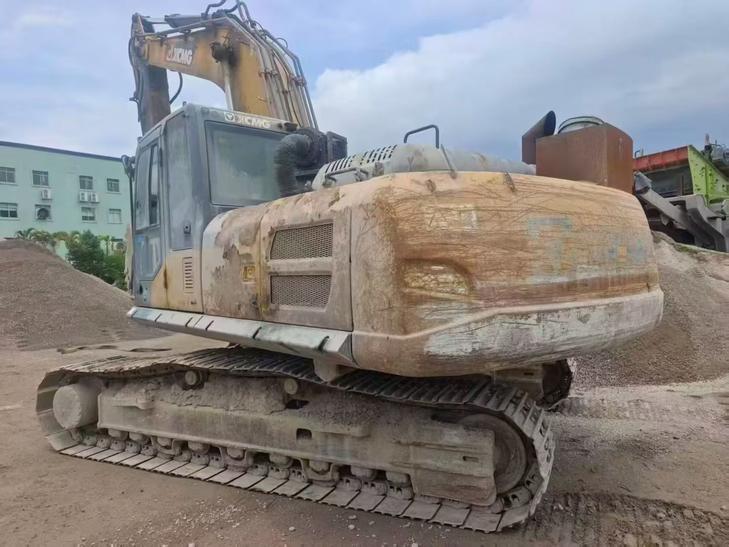 Buy XCMG XE245D Used Excavator / 1